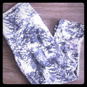 Nike dry fit leggings (capris)